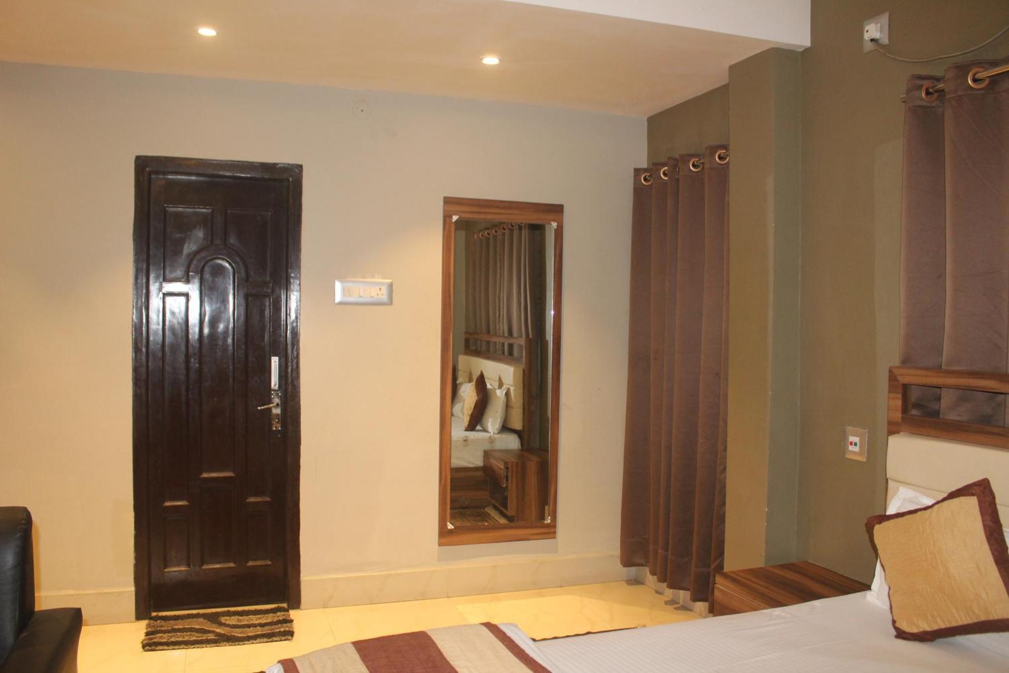 Hotel Oishi Plaza Mukutmanipur Ngoại thất bức ảnh
