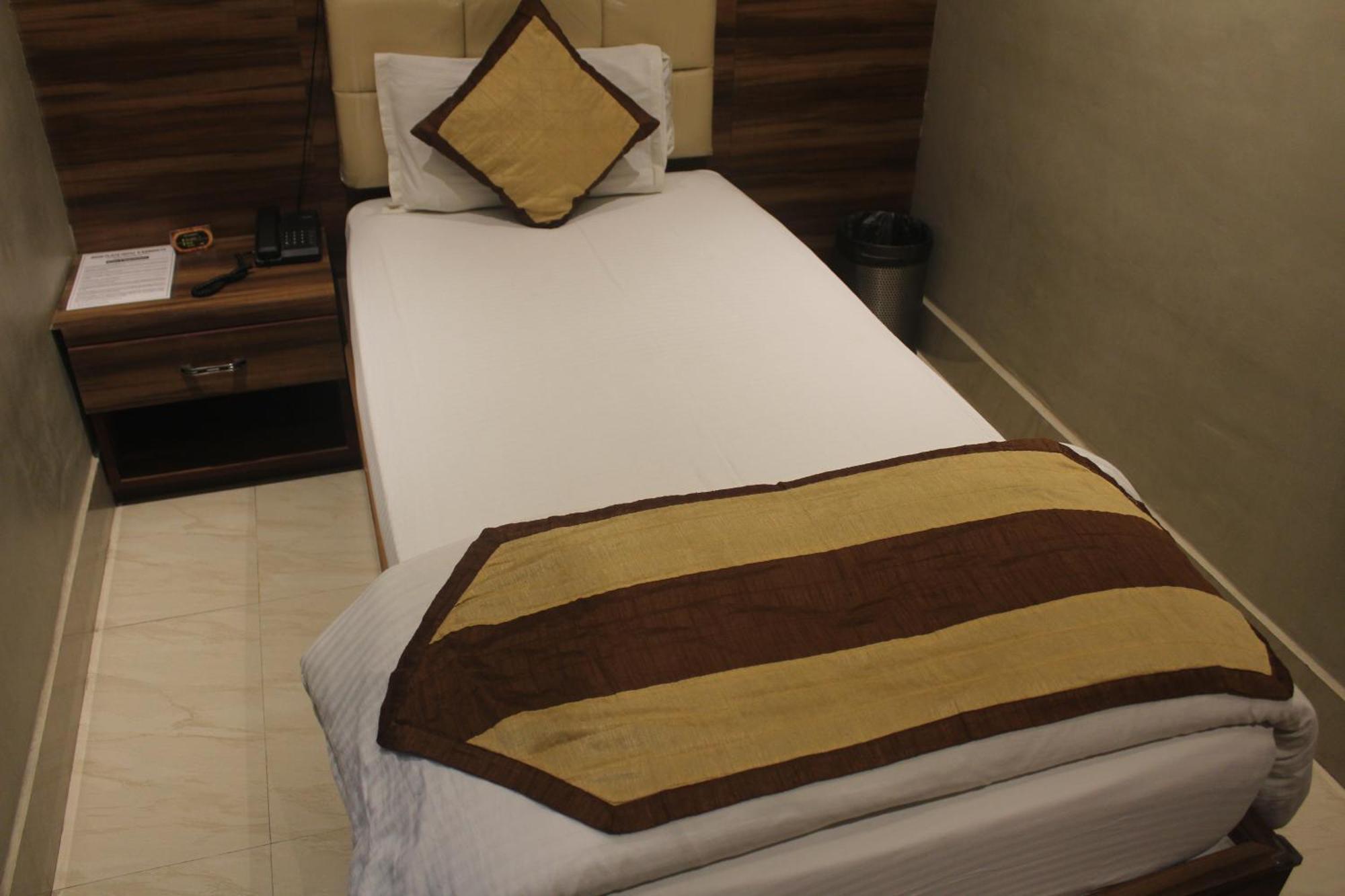 Hotel Oishi Plaza Mukutmanipur Ngoại thất bức ảnh