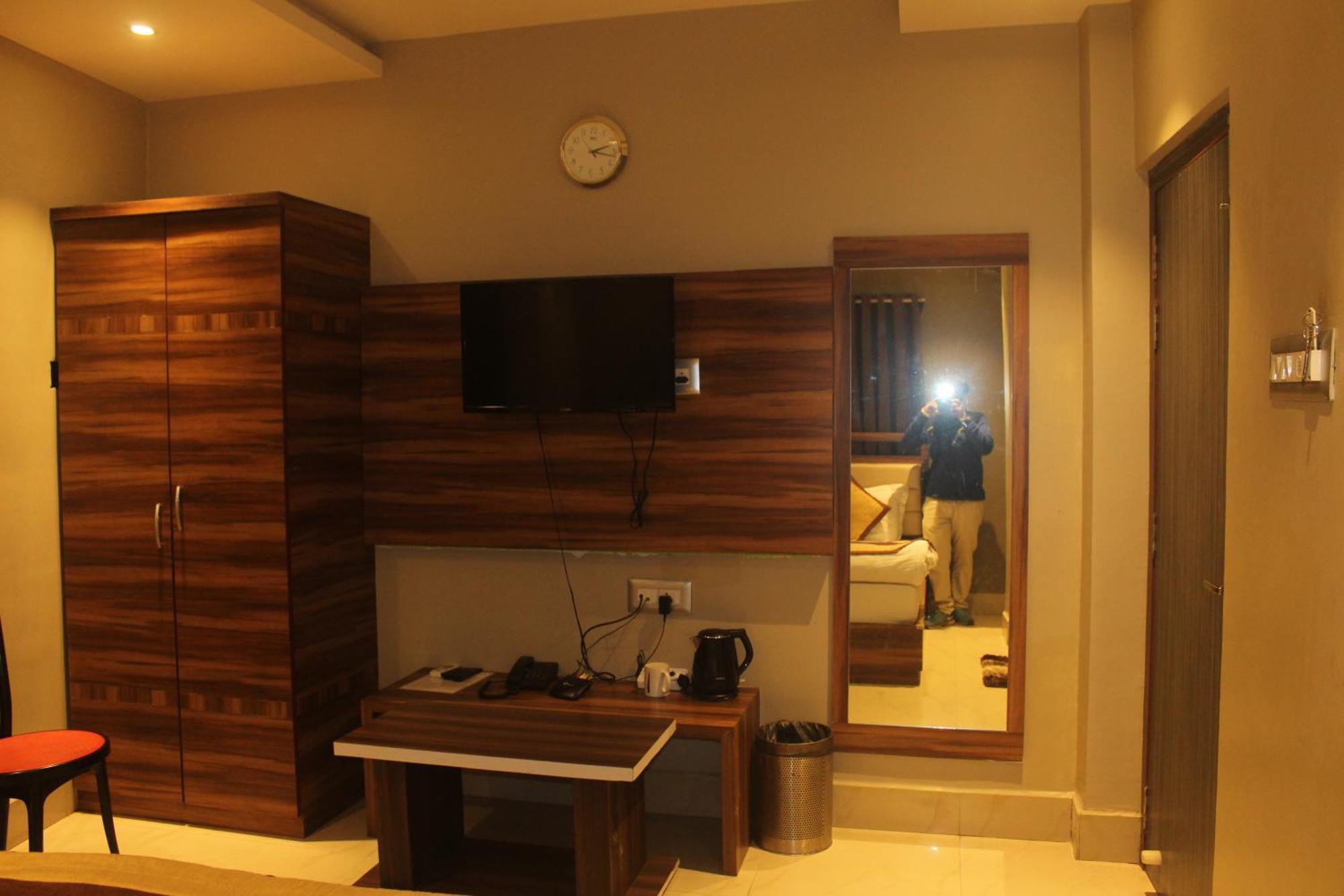 Hotel Oishi Plaza Mukutmanipur Ngoại thất bức ảnh