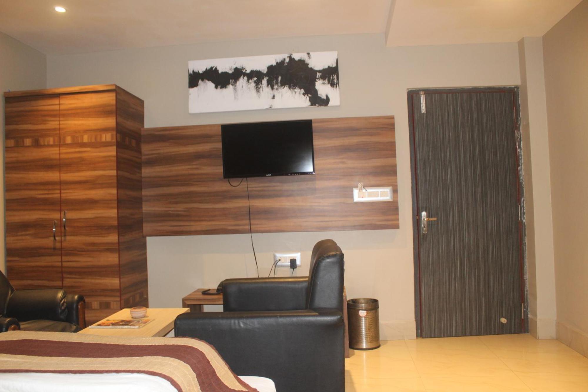 Hotel Oishi Plaza Mukutmanipur Ngoại thất bức ảnh