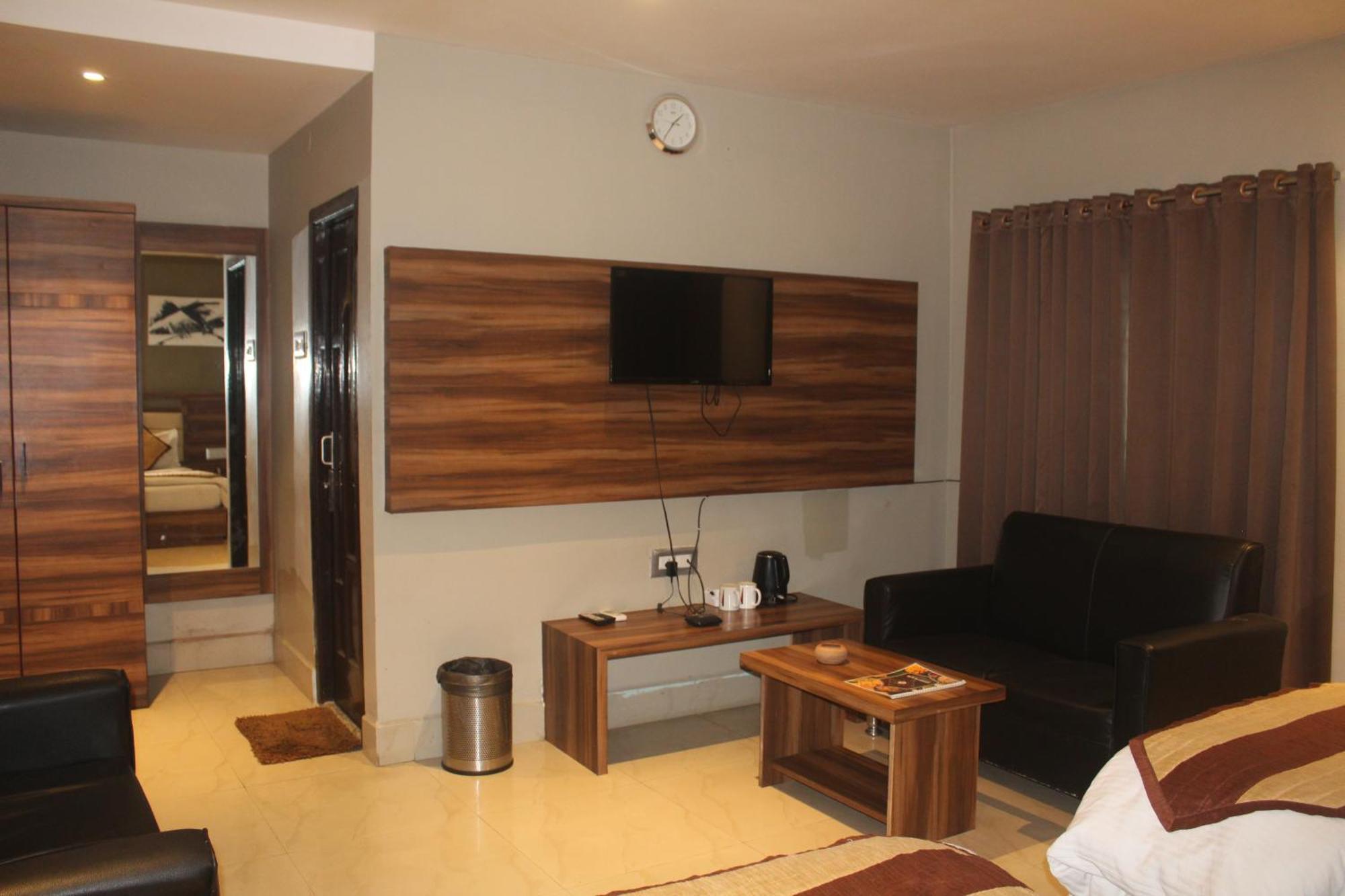Hotel Oishi Plaza Mukutmanipur Ngoại thất bức ảnh